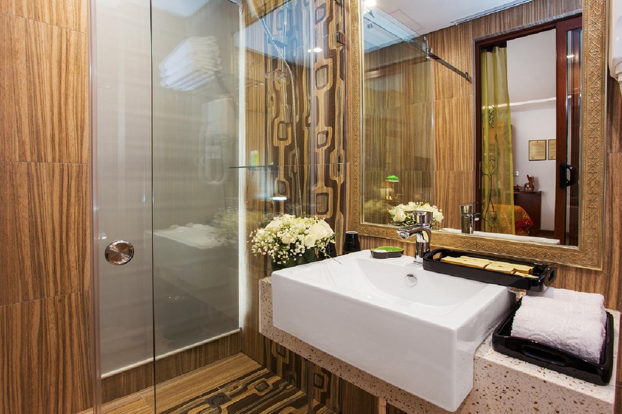 Suite Nhìn Ra Thành Phố
